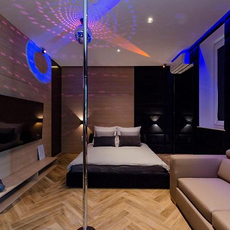 Lupoapartments Z Jacuzzi Pole Dance Leczycka 29 Klimatyzacja Parking Dostep Na Kod Łódź Extérieur photo